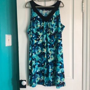 🖤4/$25🖤 Blue watercolor flower dress